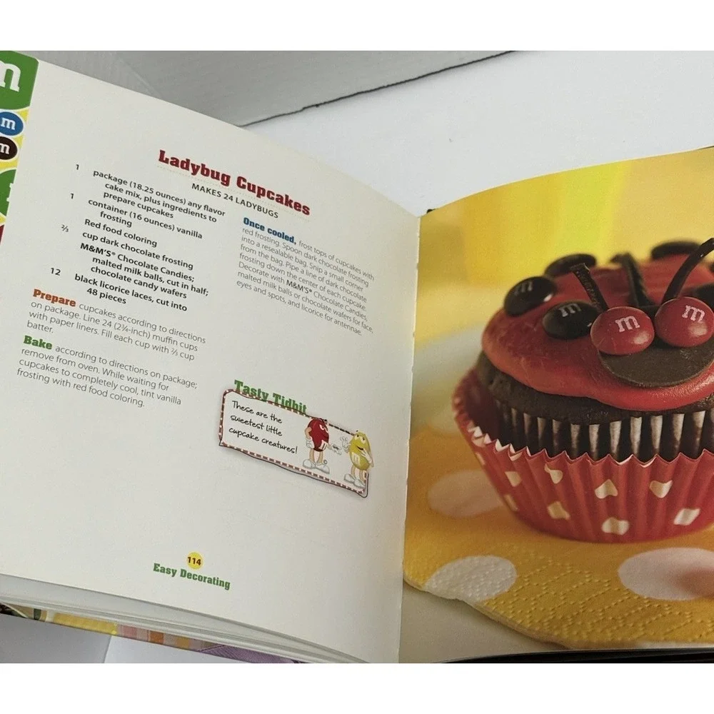 M&M's Fun Stuff Cookbook Chocolate Candy Desserts Kids Baking Color‎ Photos 2013
